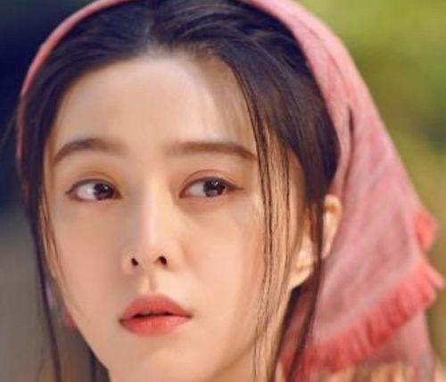 娱乐吃瓜综艺节目女明星,揭秘吃瓜综艺中的女明星幕后故事