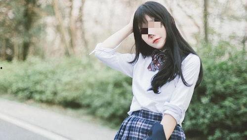 娱乐吃瓜酱女大学生,揭秘女大学生吃瓜酱背后的故事