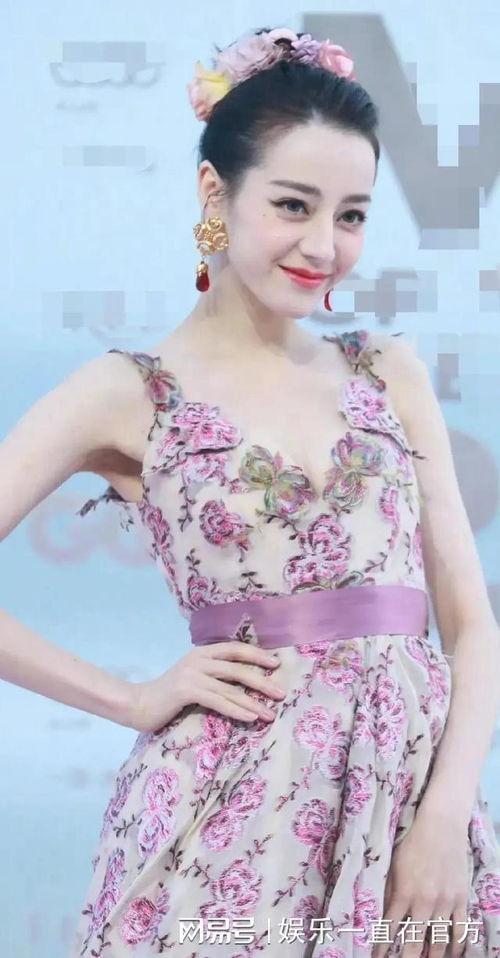 娱乐大爆料吃瓜少女是谁,她是如何成为网络红人的？