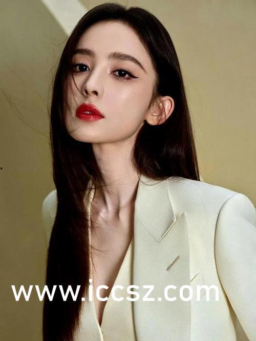 娱乐圈吃瓜爆料倪妮是谁,倪妮成焦点，揭秘吃瓜背后的真相