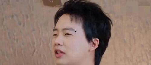 深夜娱乐八卦吃瓜,揭秘明星幕后故事，吃瓜群众狂欢时刻