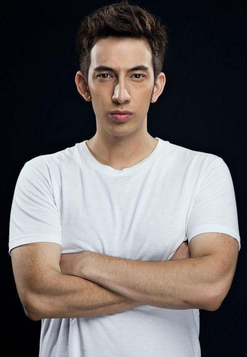 娱乐吃瓜君男演员,男演员背后的故事与成长历程